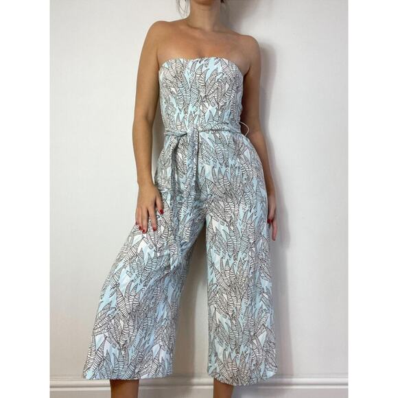 H&M Pants - H&M Bandeau Belted Jumpsuit Size 4  Wide Leg Crop Spring Light Blue Leaf Print